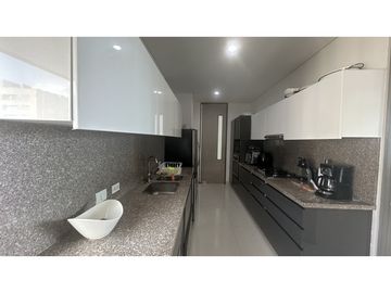 SE VENDE APTO EN ZONA DE BUENAVISTA