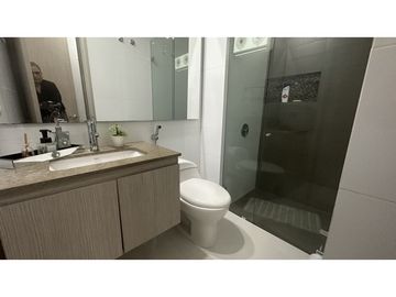 SE VENDE APTO EN ZONA DE BUENAVISTA