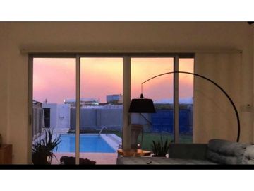 VENDO HERMOSA CASA DUPLEX EN PUNTA ROCA