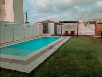 VENDO HERMOSA CASA DUPLEX EN PUNTA ROCA
