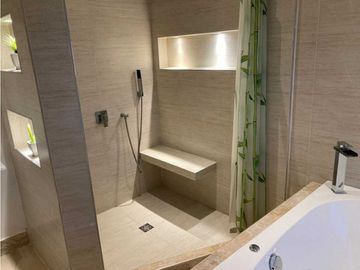 VENDO HERMOSA CASA DUPLEX EN PUNTA ROCA