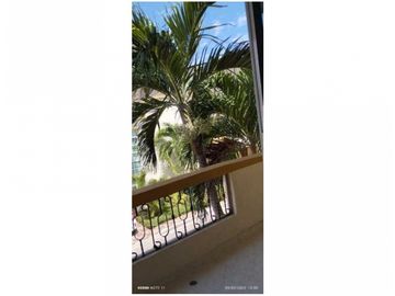 Casa de 2 pisos de oportunidad en conjunto cerrado, Rodadero reservado