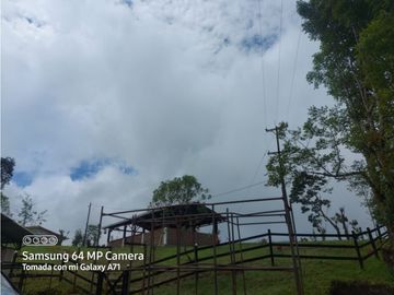 SE VENDE CASA CAMPESTRE  EN FILANDIA QUINDIO