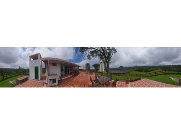 SE VENDE CASA CAMPESTRE  EN FILANDIA QUINDIO