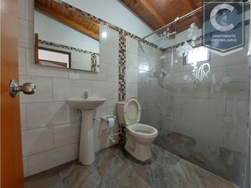 Venta Casa San Pedro de los Milagros - Barrio Los Encenillos