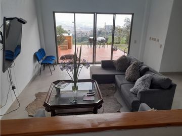 SE ARRIENDA CASA CAMPESTRE EN ENVIGADO - EL ESCOBERO