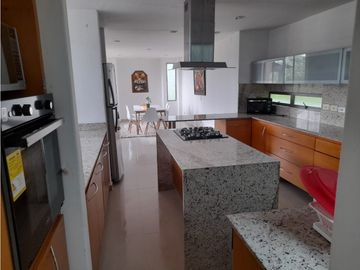 SE ARRIENDA CASA CAMPESTRE EN ENVIGADO - EL ESCOBERO