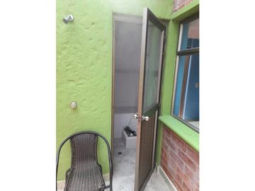 SE ARRIENDA CASA CAMPESTRE EN ENVIGADO - EL ESCOBERO