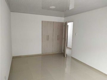 Vendo casa en el sur de cali barrio el limonar