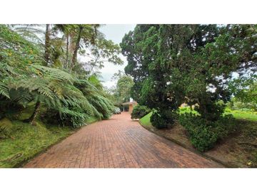 Espectacular Casa Campestre en Fizebad, El Retiro