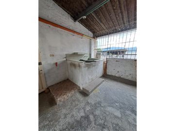 Venta Casa Doble Renta - Barrio San Fernando - Dosquebradas