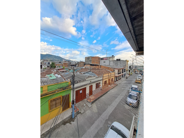 Venta Casa Doble Renta - Barrio San Fernando - Dosquebradas