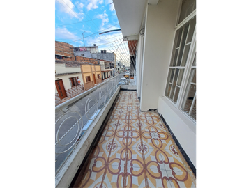 Venta Casa Doble Renta - Barrio San Fernando - Dosquebradas