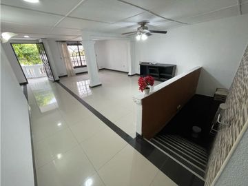 Vendo casa barrio Ciudad Jardín en Barranquilla