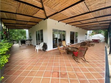Cabaña campestre en bonda santa Marta