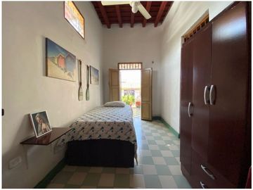 Venta de casa en el Centro Histórico -JR