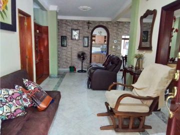 Casa en zona céntrica Santa Marta