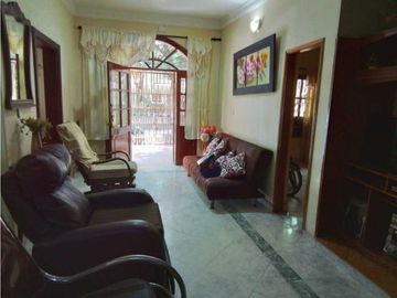 Casa en zona céntrica Santa Marta