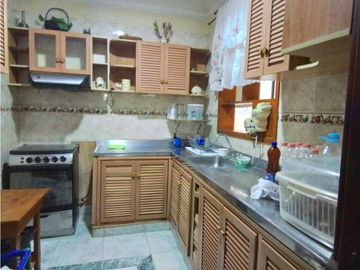 Casa en zona céntrica Santa Marta