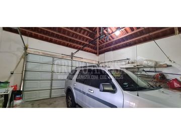 Se Vende Hermosa y Amplia Casa en Altos del Maria