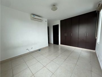 Apartamento en venta y alquiler PH Clayton Park