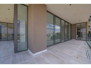 Vendo lujoso apartamento en Santa Maria