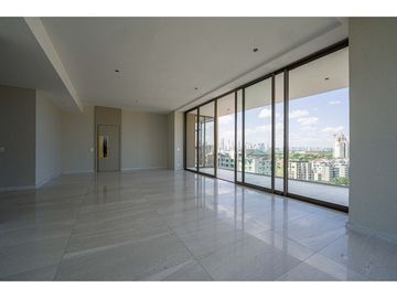 Vendo lujoso apartamento en Santa Maria