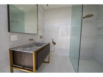Vendo lujoso apartamento en Santa Maria