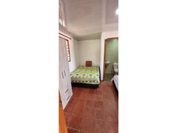 FINCA COMPLETA EN COCORN