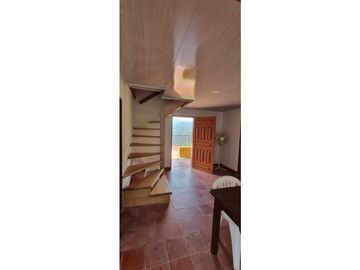FINCA COMPLETA EN COCORN