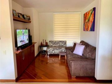 LINDO APARTAMENTO EN COLINA CAMPESTRE