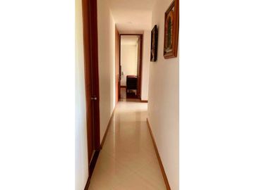 LINDO APARTAMENTO EN COLINA CAMPESTRE