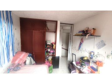 La Colina Casa Venta Parques de Cataluña 3 Pisos Ubicación envidiable