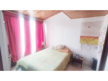 La Colina Casa Venta Parques de Cataluña 3 Pisos Ubicación envidiable