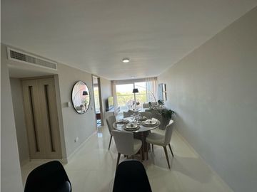Apartamento de playa en venta, sector Playa Mendoza.