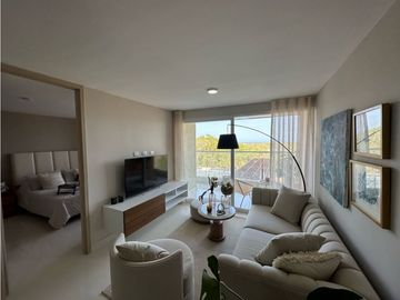 Apartamento de playa en venta, sector Playa Mendoza.
