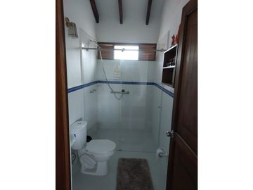 Venta hermosa casa vía al mar, Calima