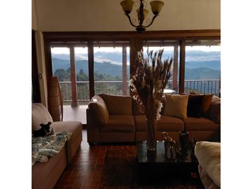 Venta hermosa casa vía al mar, Calima