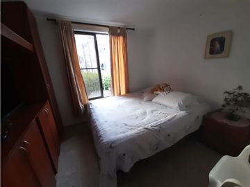 Casa de dos pisos en venta - Barrio Altamira Palmira Valle Colombia
