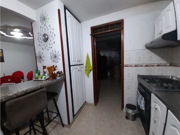 Casa de dos pisos en venta - Barrio Altamira Palmira Valle Colombia
