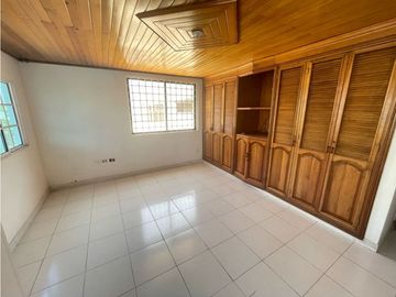 Vendo casa barrio Ciudad Jardín en Barranquilla