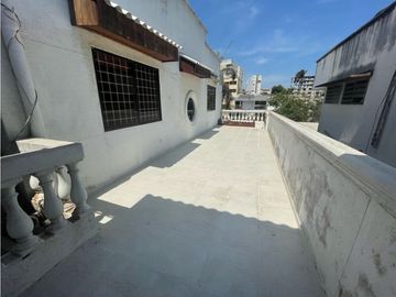 Vendo casa barrio Ciudad Jardín en Barranquilla