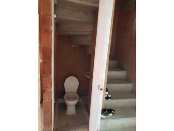 Vendo casa en el sur de cali barrio ciudad del sur via puerto tejada
