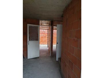 Vendo casa en el sur de cali barrio ciudad del sur via puerto tejada