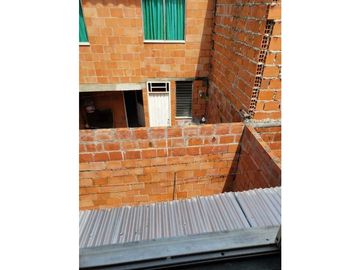 Vendo casa en el sur de cali barrio ciudad del sur via puerto tejada