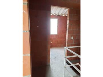 Vendo casa en el sur de cali barrio ciudad del sur via puerto tejada