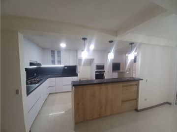 venta de casa en el B/ el caney