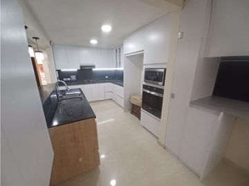 venta de casa en el B/ el caney