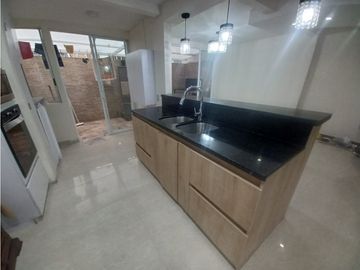 venta de casa en el B/ el caney