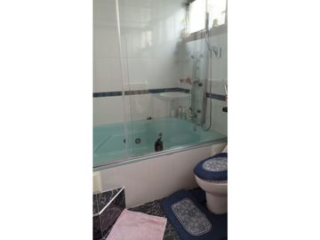 Casa en venta de  portales del norte